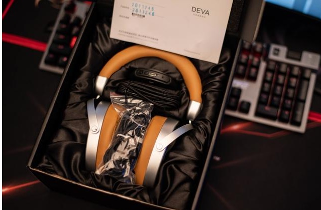 HIFIMAN DEVA